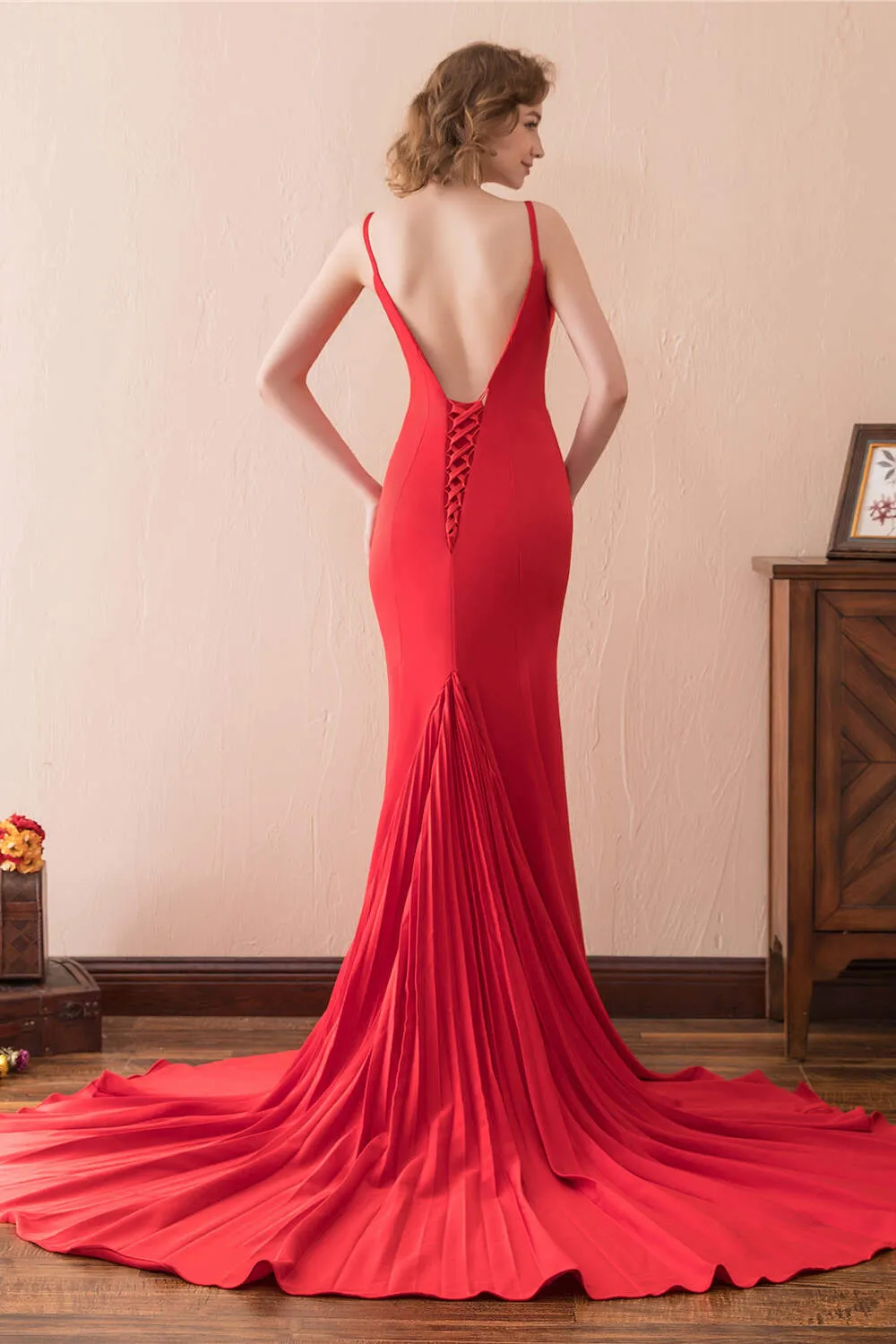 Mermaid V-Neck Spaghetti Straps Red Satin Prom Dresses