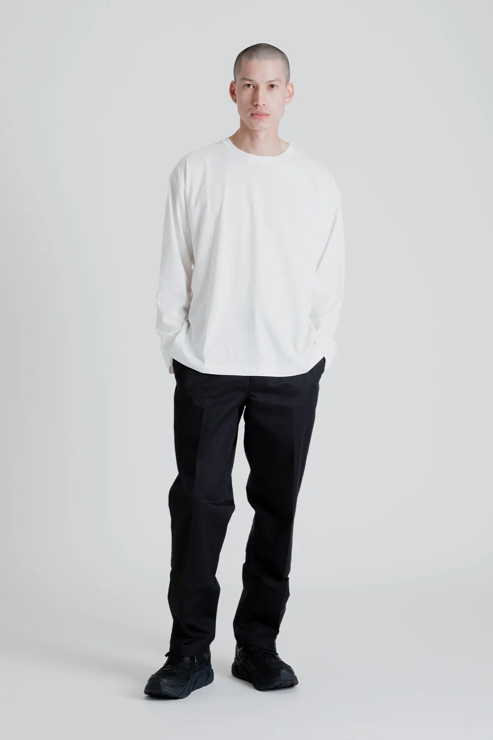 Relaxed Fit Chino Pants - Black